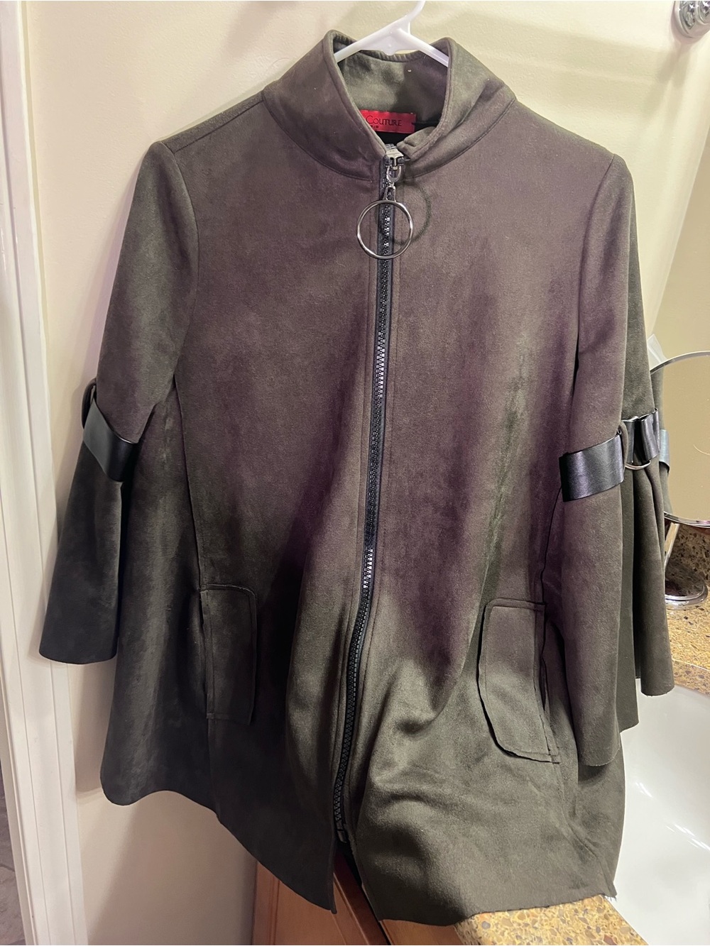 Women’s Brown Faux Suede Zip-Front Coat with Ring Pull Sz S Chest 40”